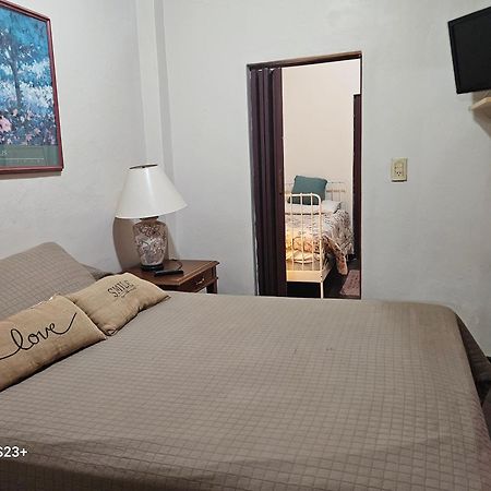 Quinta Ugarte Bed & Breakfast Lujan de Cuyo ภายนอก รูปภาพ