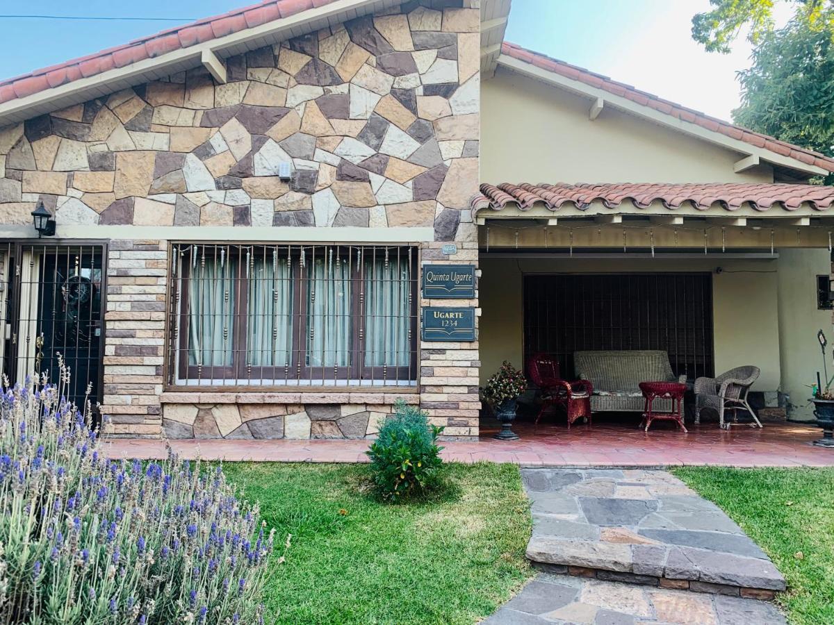 Quinta Ugarte Bed & Breakfast Lujan de Cuyo ภายนอก รูปภาพ