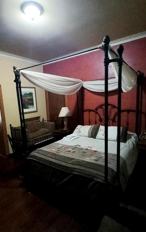 Quinta Ugarte Bed & Breakfast Lujan de Cuyo ภายนอก รูปภาพ