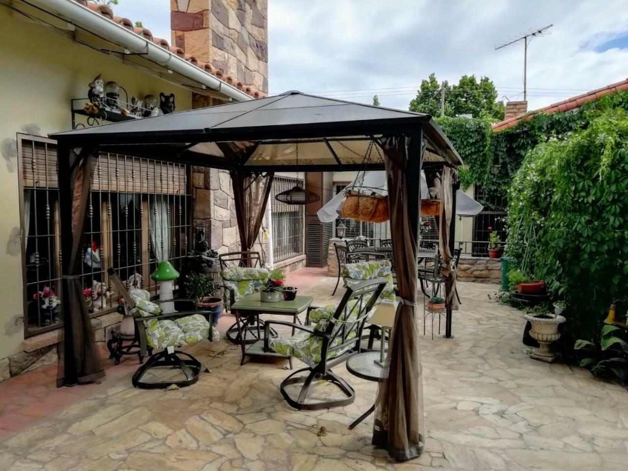 Quinta Ugarte Bed & Breakfast Lujan de Cuyo ภายนอก รูปภาพ