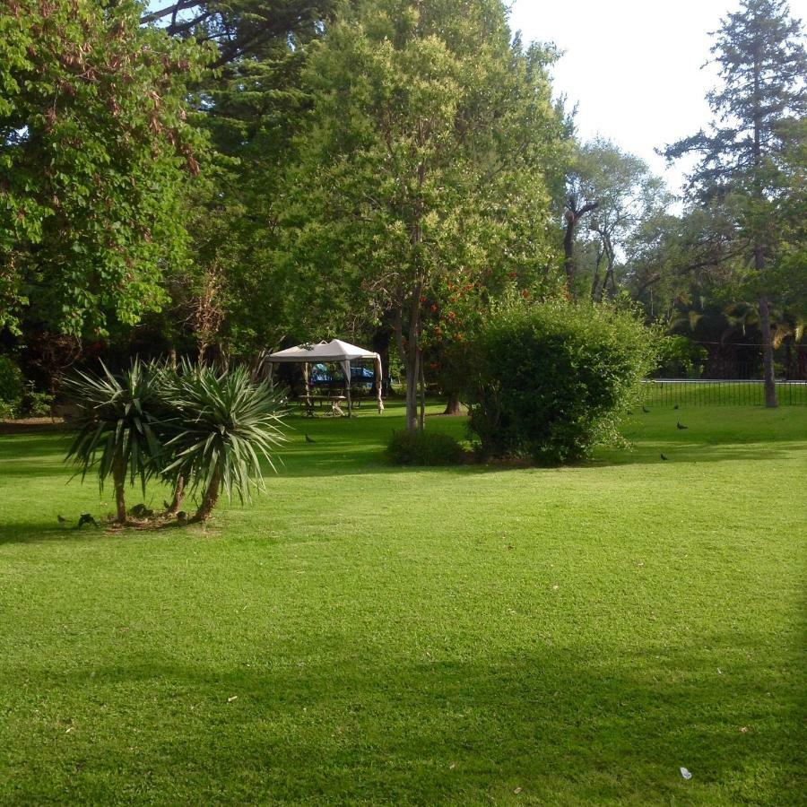 Quinta Ugarte Bed & Breakfast Lujan de Cuyo ภายนอก รูปภาพ